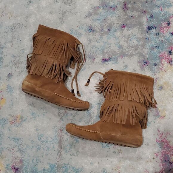 Minnetonka 2 Layer Fringe Boots in Brown Size 6 - Picture 8 of 13